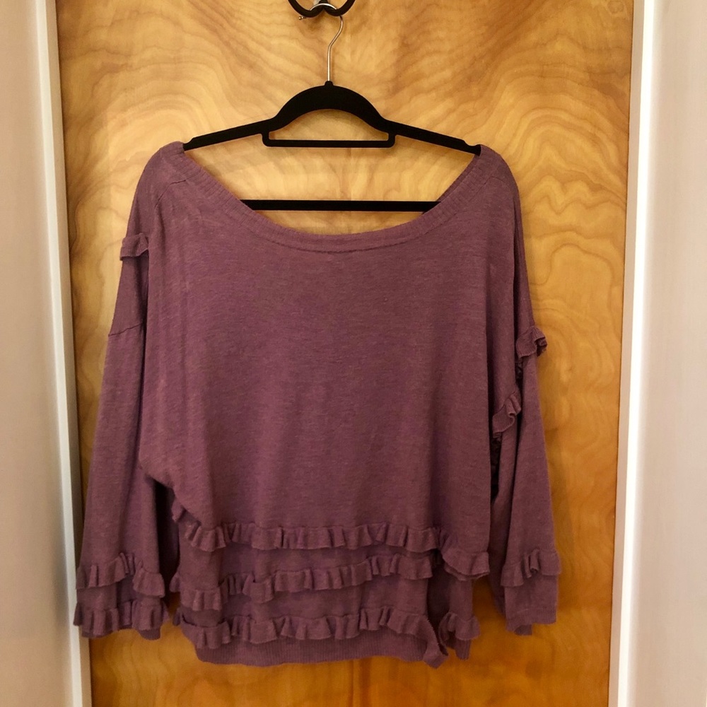 Hinge Ruffle Trim Sweater - Picture 4 of 4